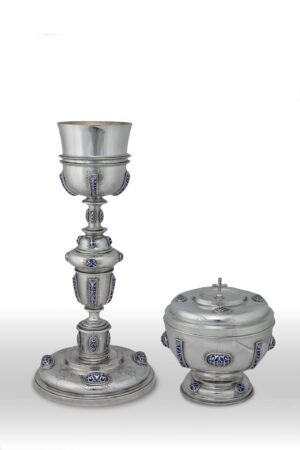 Cáliz y Patena Copón con cabujones en esmalte a fuego