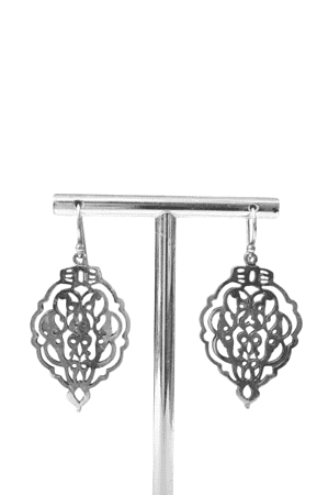 Pendientes aldaba en plata de ley.